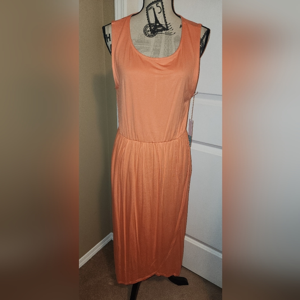 NWT SweetLegs Peach Coloured Sleeveless Tulip Skirt Maxi Dress With Pockets
